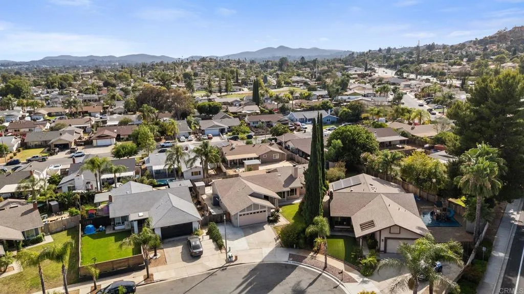 https://cdn.realtyfeed.com/cdn/127/306762414/fa085bdf0528efd356a2480cded16e17.webp