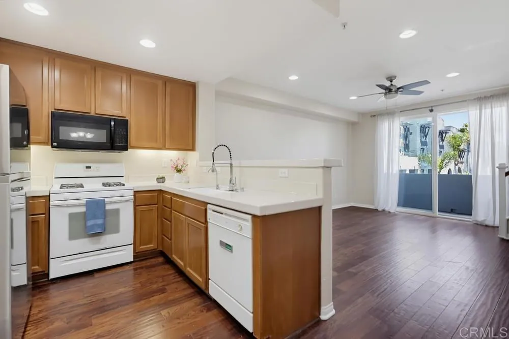 Photo #7: PTP2605136 Listing: Photo #7