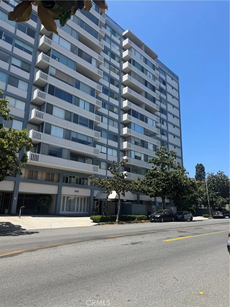 969 Hilgard Unit 1400, Los Angeles, CA 90024 - Photo 3 of 61, Los Angeles, CA