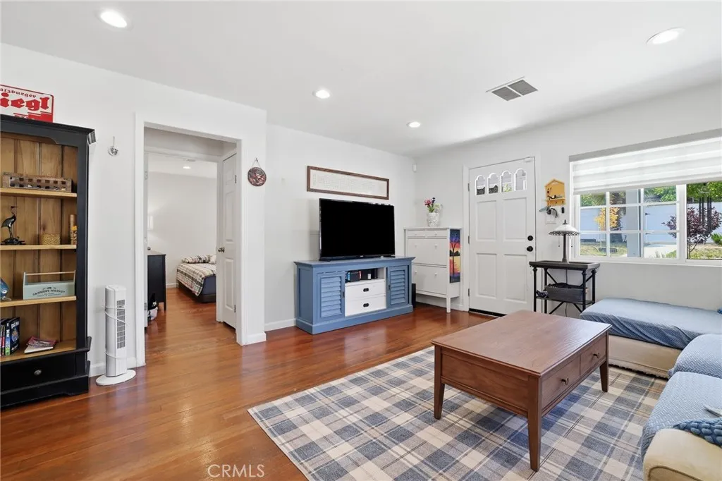 16775 Sierra Highway, Canyon Country, CA 91351 - Photo 5 of 24, Canyon Country, CA