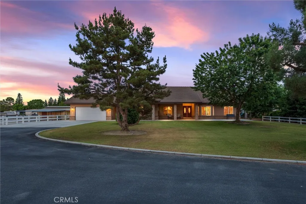 1328 Valov Lane, Bakersfield, CA 93314 - Photo 4 of 65, Bakersfield, CA