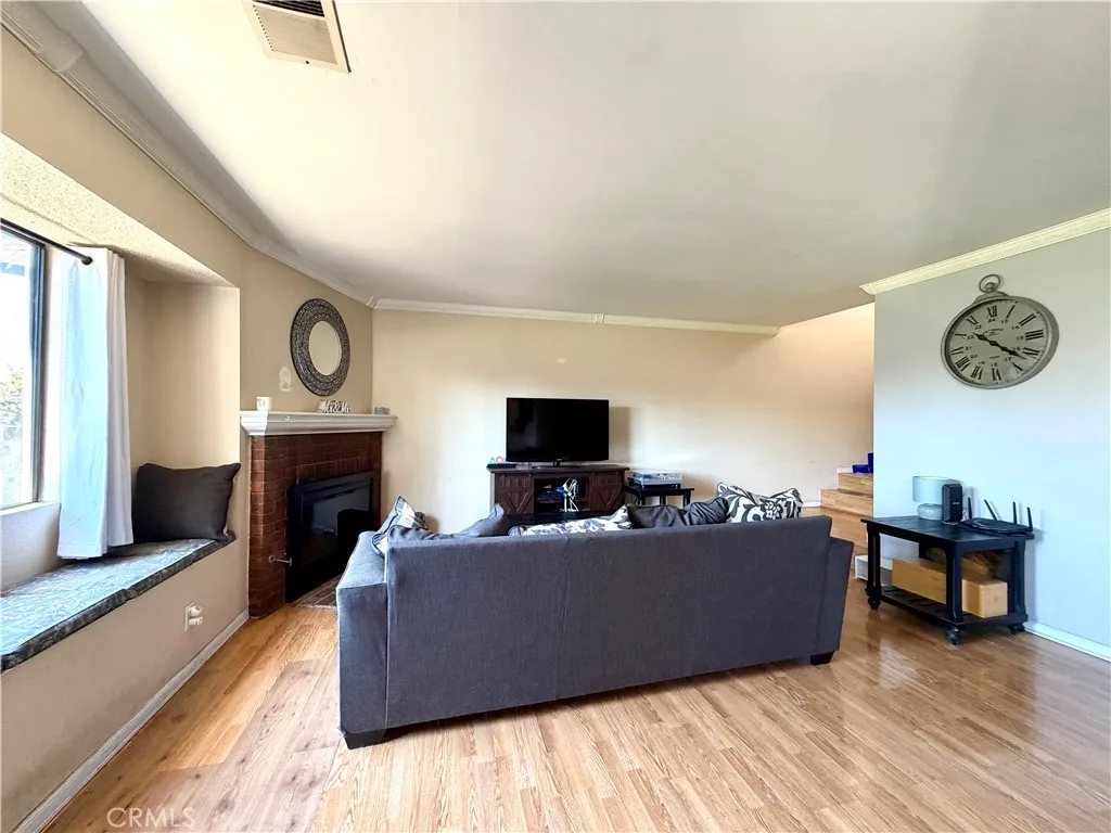 1212 S Barranca Unit B, Glendora, CA 91740 - Photo 3 of 19, Glendora, CA