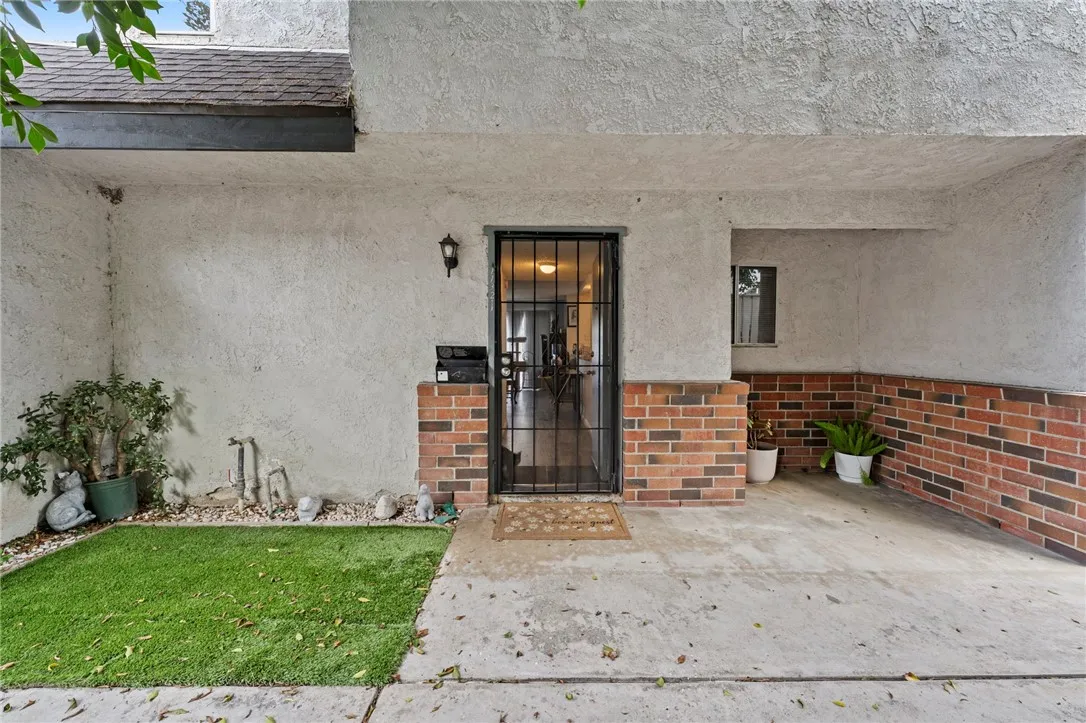11321 Parkgreen, Garden Grove, CA 92843 - Main photo, Garden Grove, CA