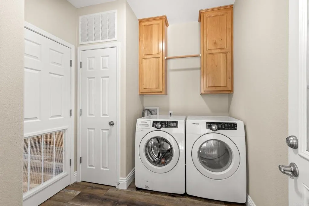 https://cdn.realtyfeed.com/cdn/127/306762462/58b9dc0af3ef2a7f269faa73de52f43e.webp