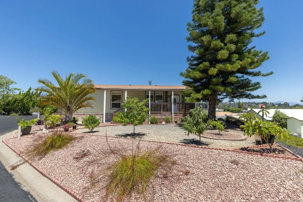 https://cdn.realtyfeed.com/cdn/127/306762462/db77692ff44de948e1197fe3e9bb99fa.webp