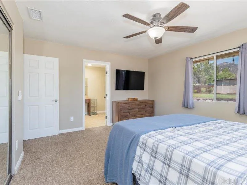 https://cdn.realtyfeed.com/cdn/127/306762468/9bd0f2a2df636f7bbaf503619b0fbc50.webp