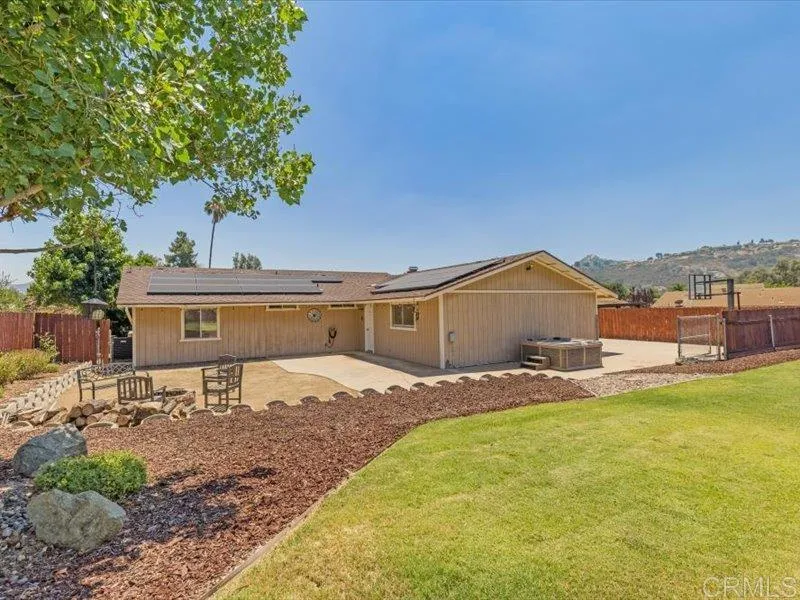 https://cdn.realtyfeed.com/cdn/127/306762468/ee4ee26420f25f11469cbbf07dd9ca92.webp