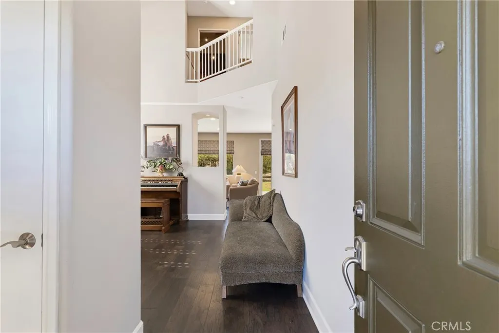 12119 Via Santa Barbara, Sylmar, CA 91342 - Photo 4 of 52, Sylmar, CA