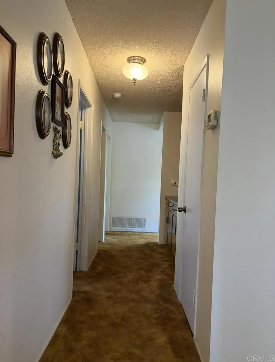 https://cdn.realtyfeed.com/cdn/127/306762484/1c7e6ac3f6448c68d4fe00f643f4a532.webp