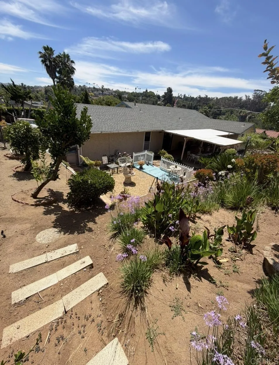 https://cdn.realtyfeed.com/cdn/127/306762484/26fd115b7b0ab0322727f7a412ff0673.webp