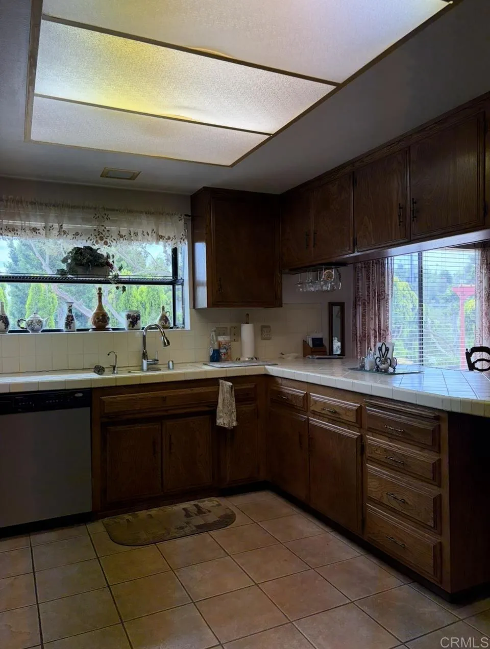 https://cdn.realtyfeed.com/cdn/127/306762484/c0edeb2c837e28dfffe22920c045d0b5.webp