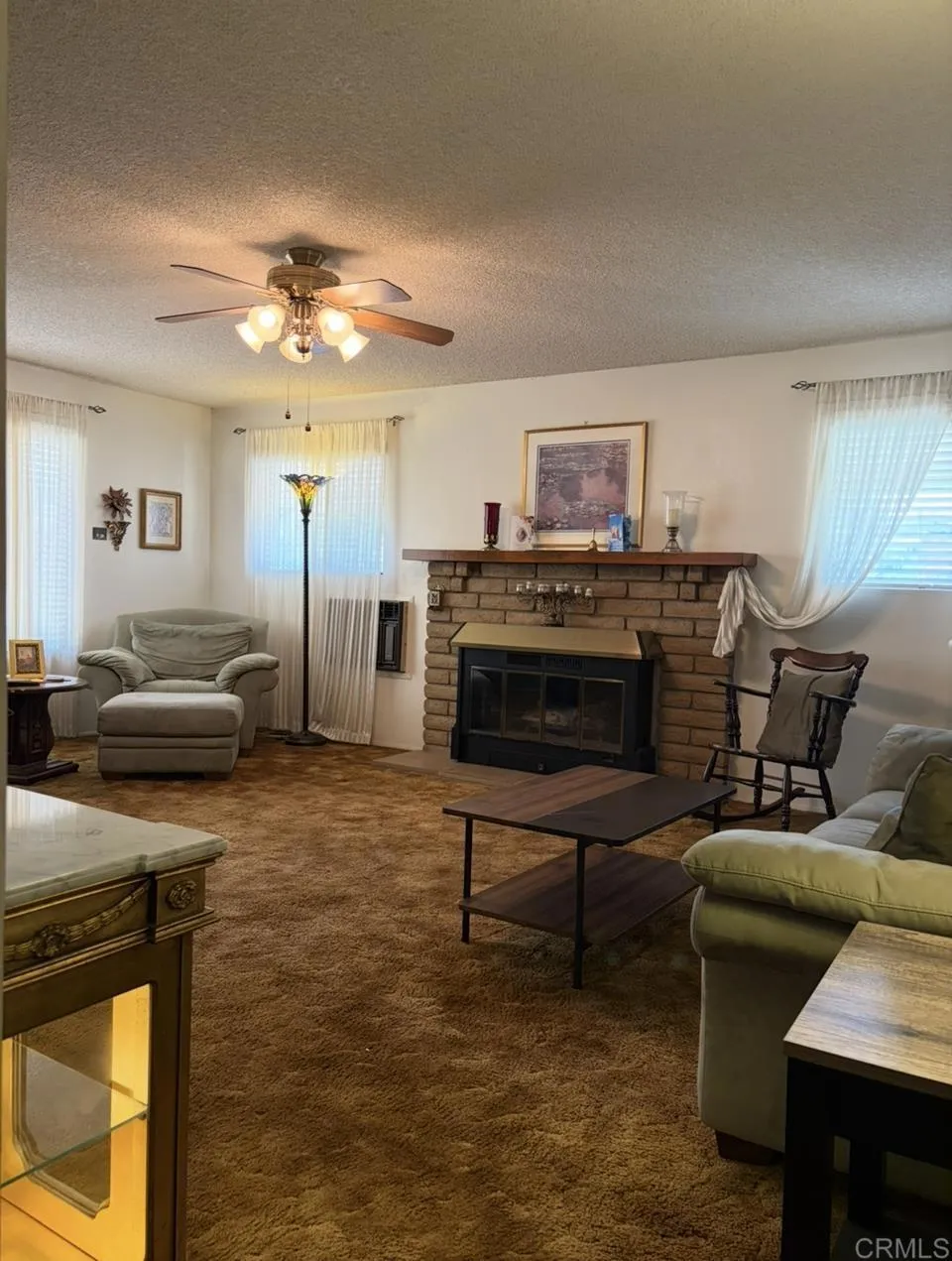 https://cdn.realtyfeed.com/cdn/127/306762484/f700663af1fd0827f78f170b799ad323.webp