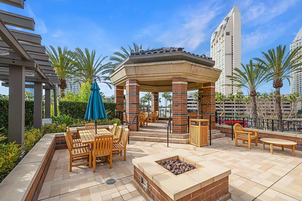 https://cdn.realtyfeed.com/cdn/127/306762493/d15fb9e4df48ab640ee268f20f0b9287.webp