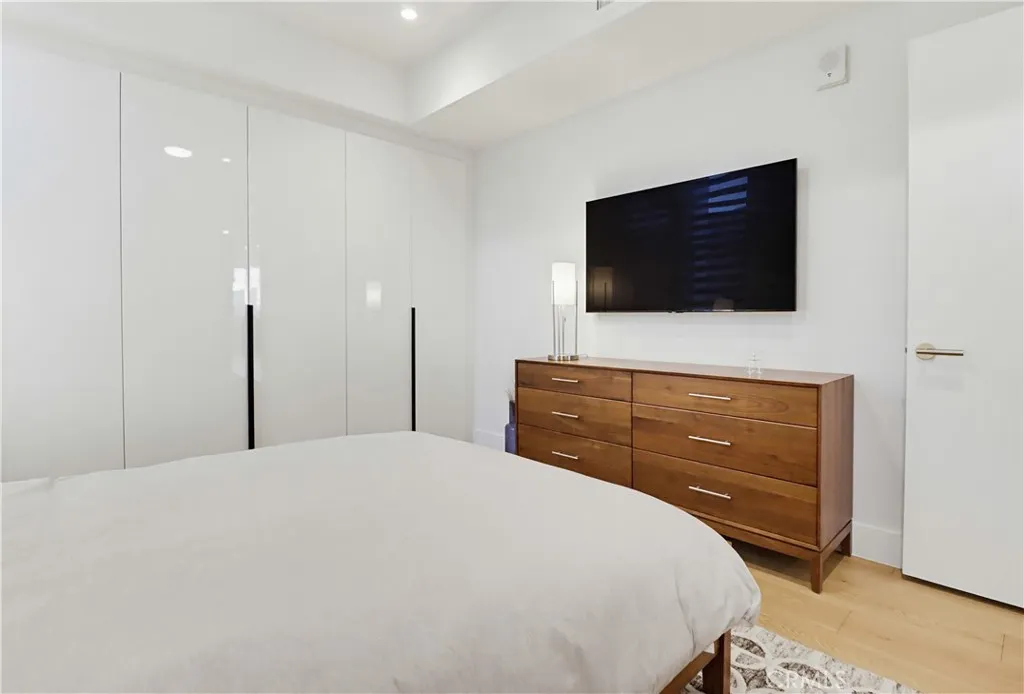 Photo #60: OC26148408 Listing: Photo #60