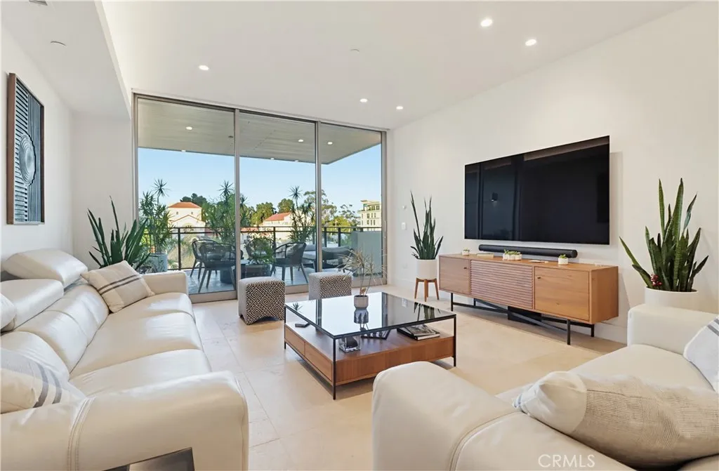 Photo #22: OC26148408 Listing: Photo #22