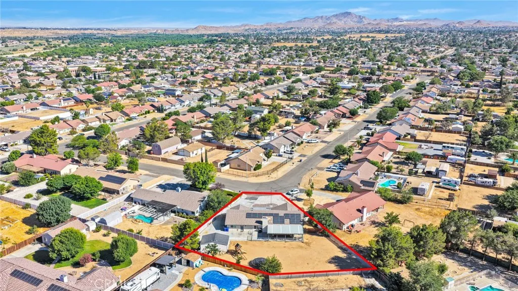 19121 Nimshew Road, Apple Valley, CA 92308 - Photo 5 of 42, Apple Valley, CA