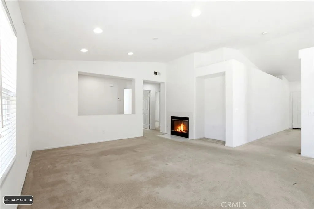 https://cdn.realtyfeed.com/cdn/127/306762510/5d2c1107a76eb720f1a254c7ba472aa5.webp