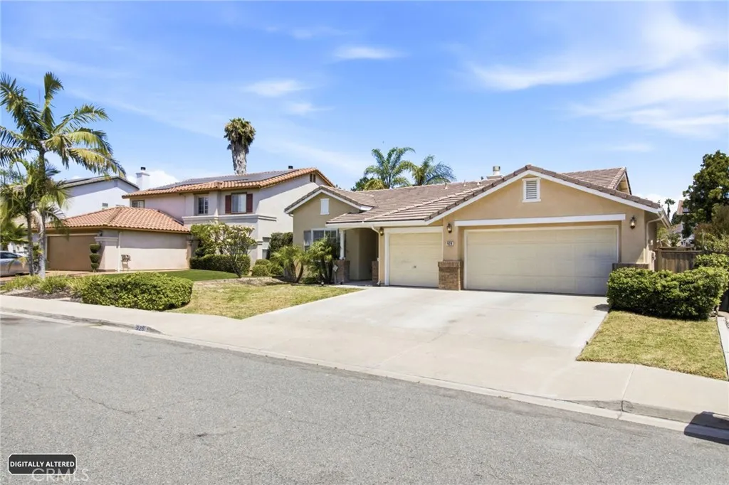https://cdn.realtyfeed.com/cdn/127/306762510/b6a586df7e4db486948c40d5c3873118.webp