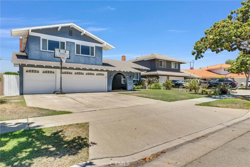 745 E Barkley Avenue, Orange, CA 92867 - Photo 2 of 35, Orange, CA
