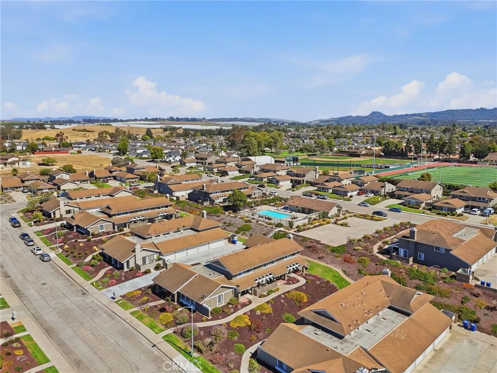 1160 Sumner Place Unit C, Santa Maria, CA 93455 - Photo 5 of 38, Santa Maria, CA