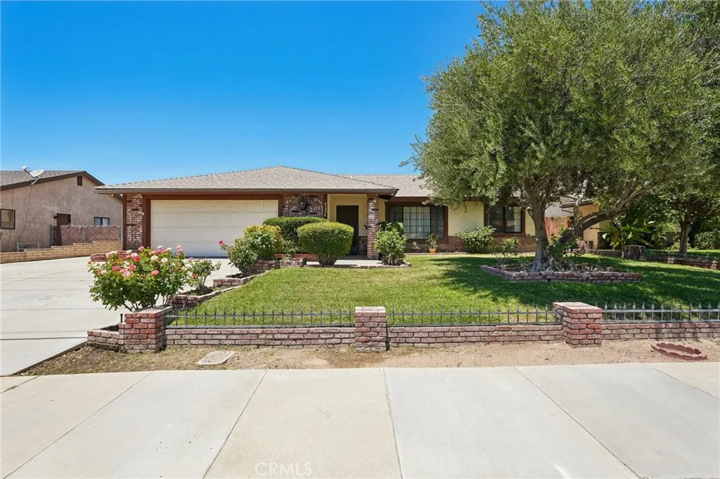 41336 Thornton Avenue, Hemet, CA 92544 - Main photo, Hemet, CA