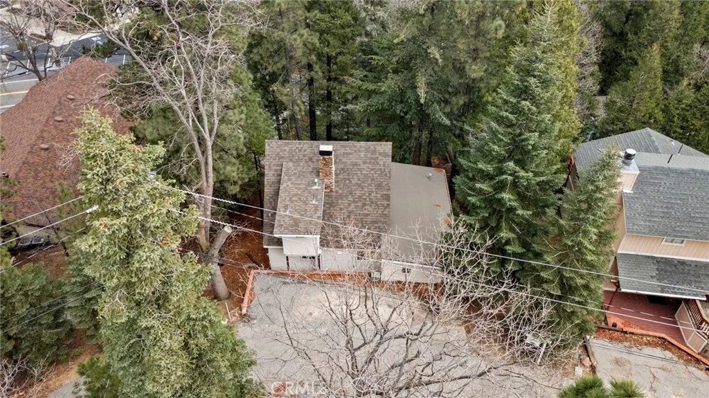 27638 Oak Knoll, Lake Arrowhead, CA 92326 - Photo 5 of 37, Lake Arrowhead, CA