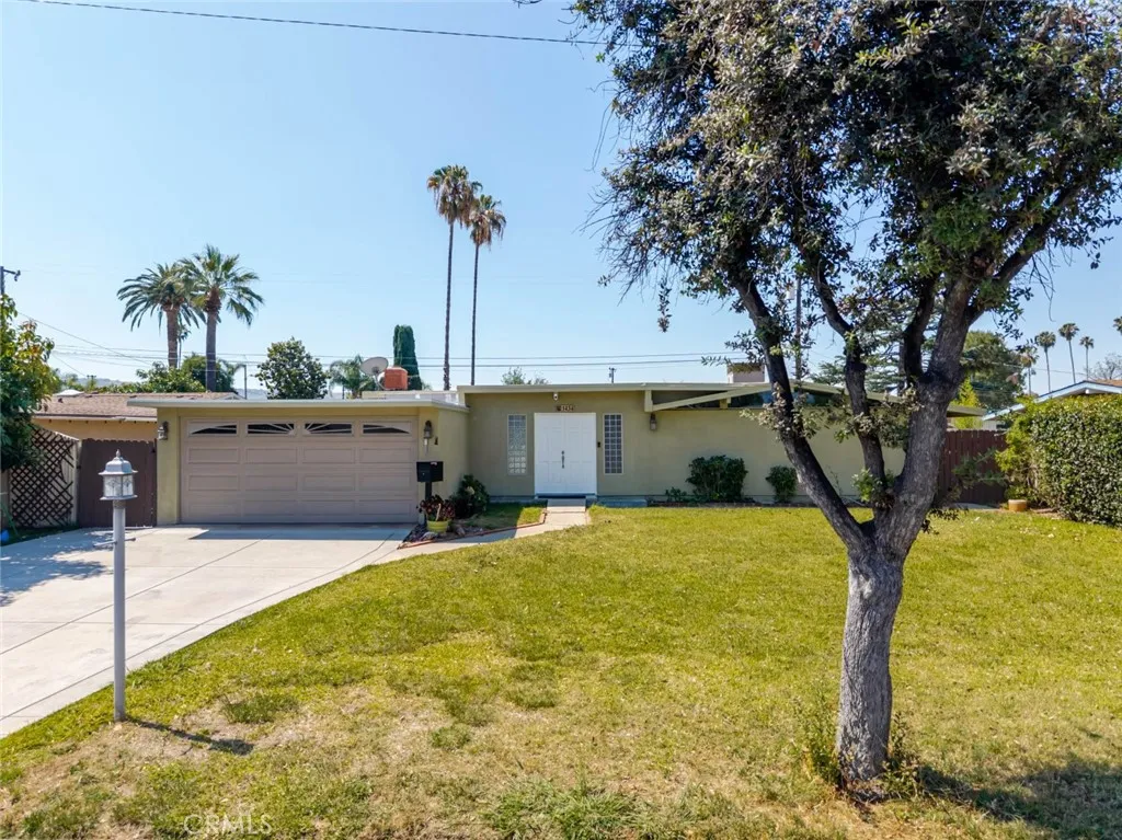 1434 E Holly Oak Drive, West Covina, CA 91791 - Photo 4 of 36, West Covina, CA