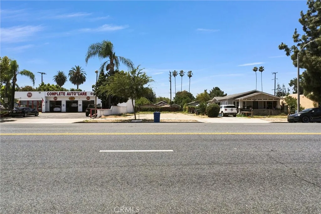 968 E Mission, Pomona, CA 91766 - Main photo, Pomona, CA