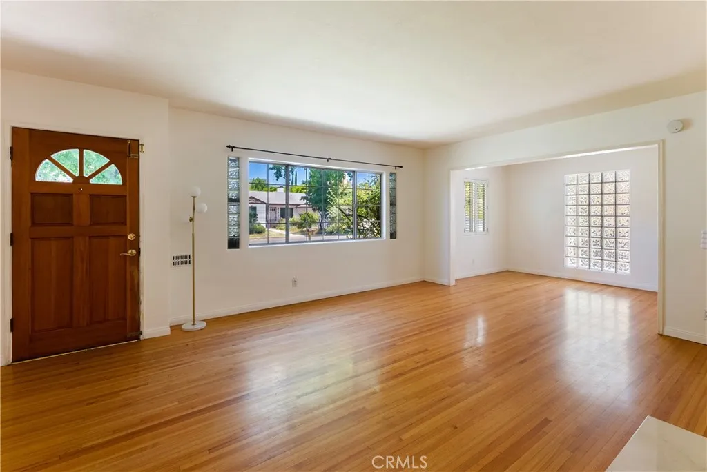4722 Ventura Canyon, Sherman Oaks, CA 91423 - Photo 5 of 40, Sherman Oaks, CA