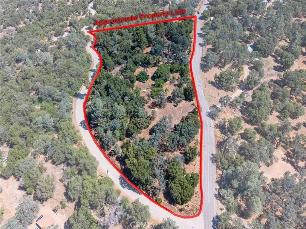 40528 Jean West, Oakhurst, CA 93644 - Photo 3 of 34, Oakhurst, CA