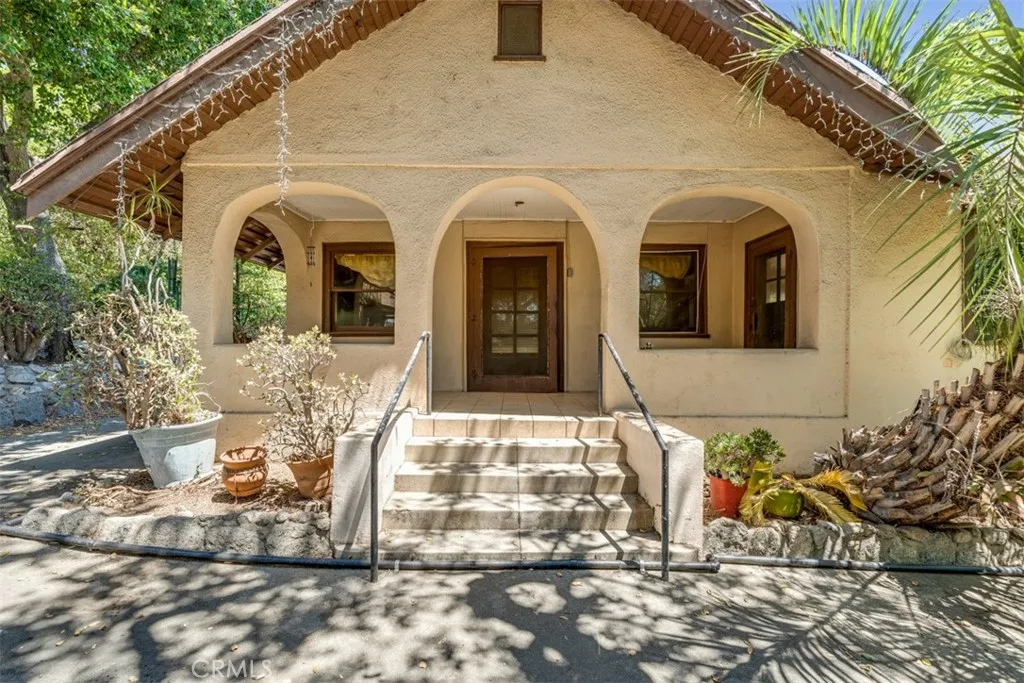 611 E Grandview, Sierra Madre, CA 91024 - Main photo, Sierra Madre, CA