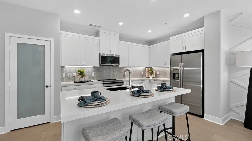 500 Park Drive Unit 18, Carson, CA 90745 - Main photo, Carson, CA