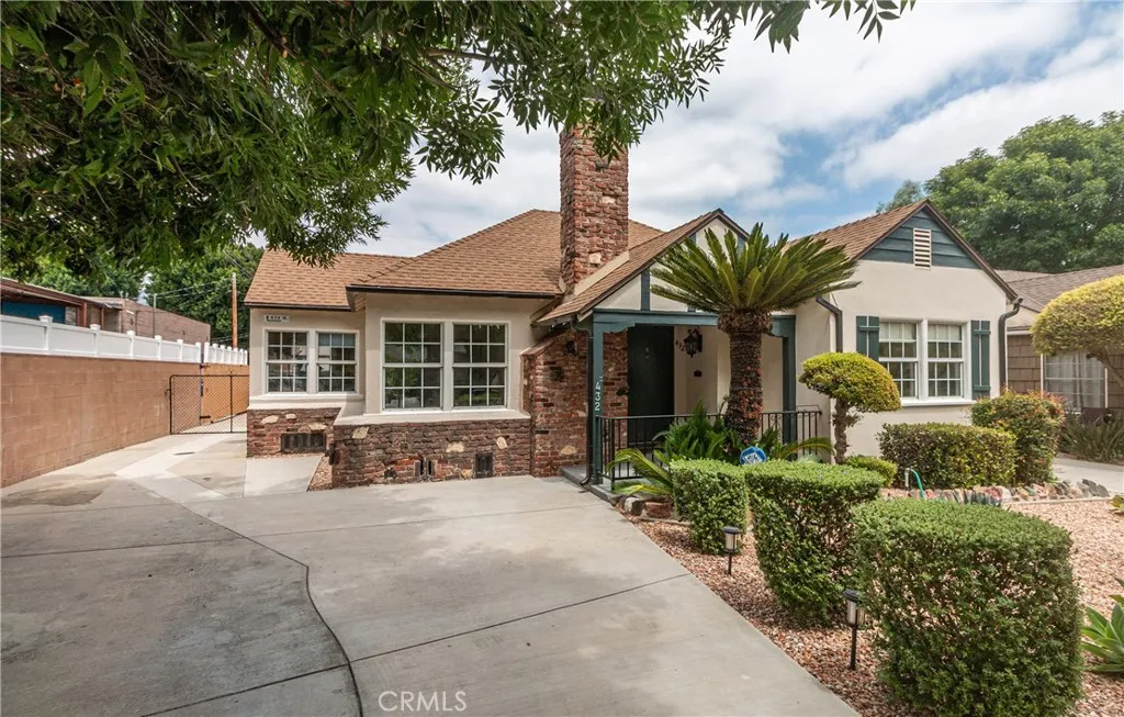 432 N Beachwood Drive, Burbank, CA 91506 - Main photo, Burbank, CA