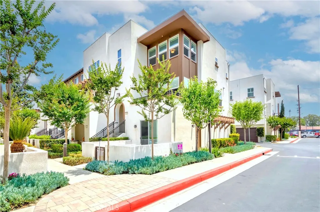 9213 Sunshine Place, Downey, CA 90240 - Main photo, Downey, CA