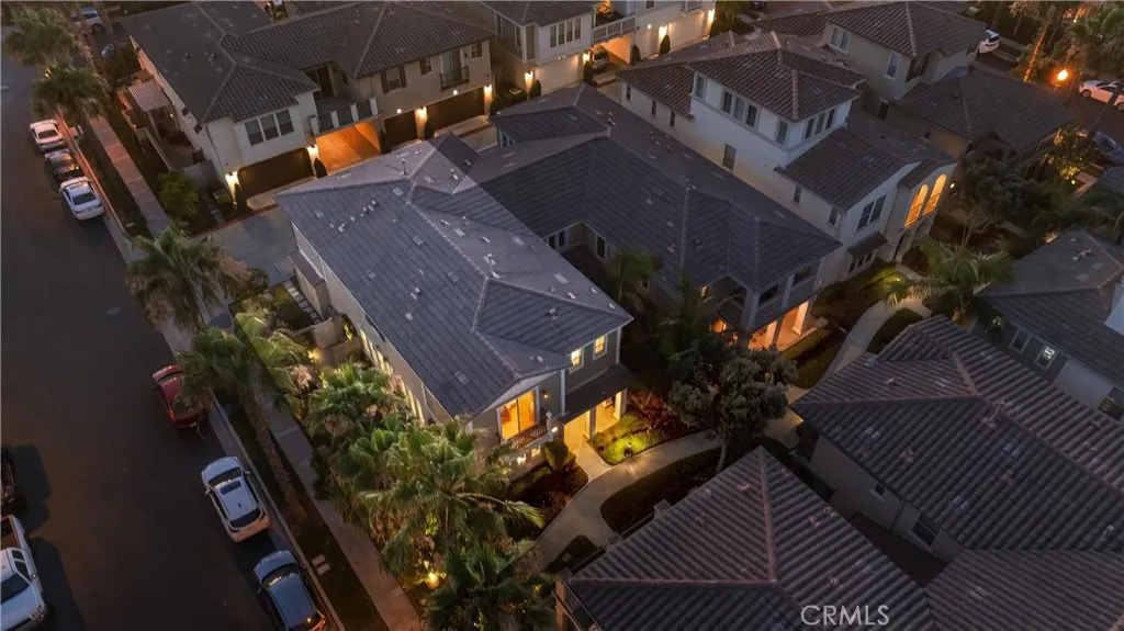 8239 Noelle Drive, Huntington Beach, CA 92646 - Photo 4 of 41, Huntington Beach, CA