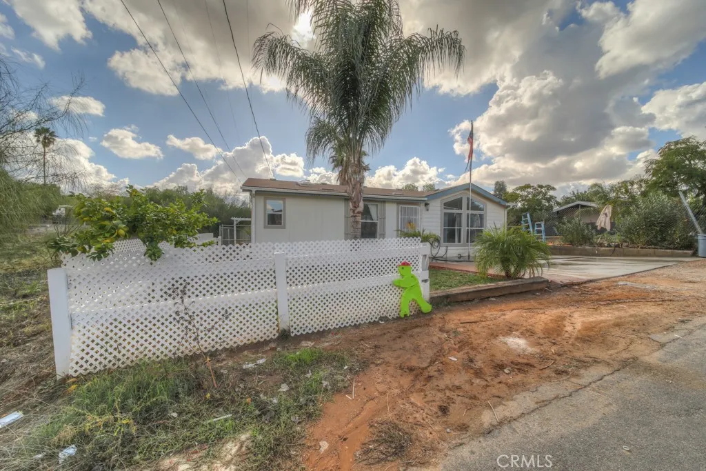 23591 Clara, Menifee, CA 92587 - Main photo, Menifee, CA