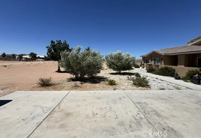 21832 Thunderbird, Apple Valley, CA 92307 - Photo 3 of 6, Apple Valley, CA