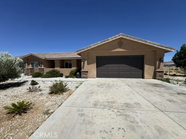 21832 Thunderbird, Apple Valley, CA 92307 - Photo 2 of 6, Apple Valley, CA