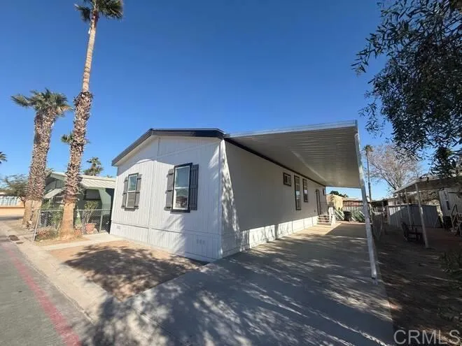 375 E Ross Unit 403, El Centro, CA 92243 - Photo 4 of 14, El Centro, CA