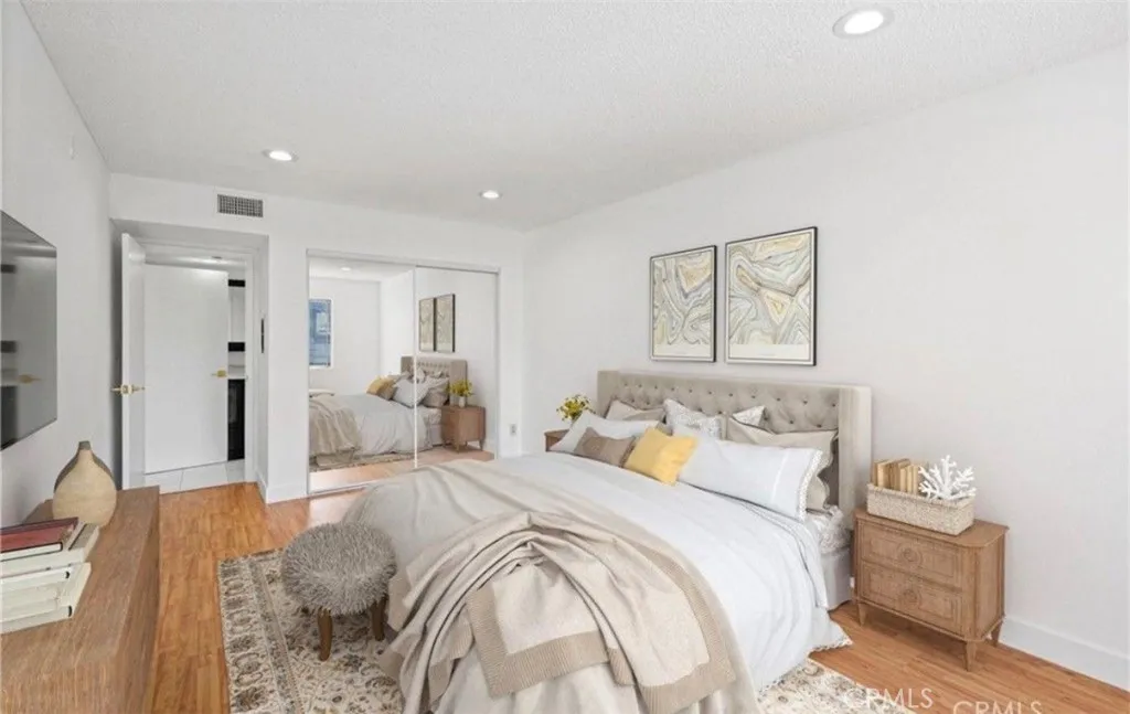 18530 Hatteras Unit 333, Los Angeles, CA 91356 - Photo 5 of 25, Los Angeles, CA