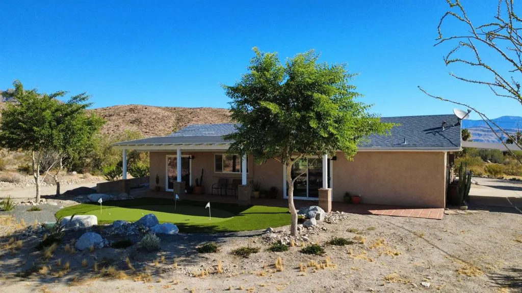 https://cdn.realtyfeed.com/cdn/127/306762696/9539671db6c4f18be078e33beea8c2cb.webp