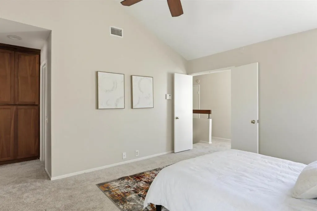 https://cdn.realtyfeed.com/cdn/127/306762704/02806c9cf58a1c1c04b1c2ee1ce8c455.webp