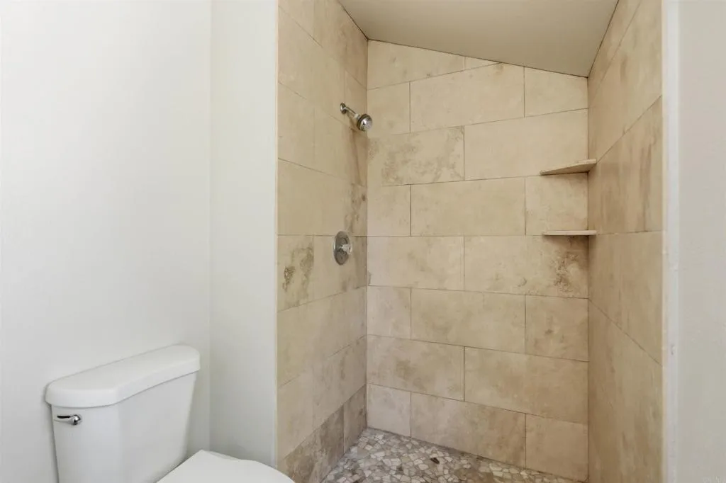https://cdn.realtyfeed.com/cdn/127/306762704/3b2d4de5ca9f65db98c12f8619245205.webp