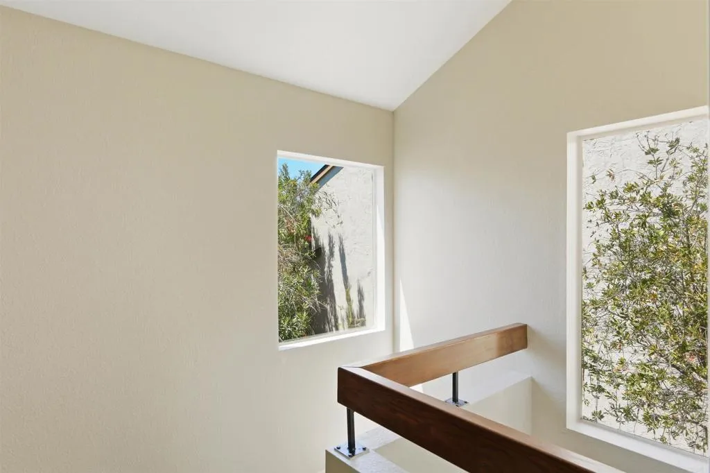 https://cdn.realtyfeed.com/cdn/127/306762704/46a7985bc38a8bd69f3b0f53738ae05e.webp