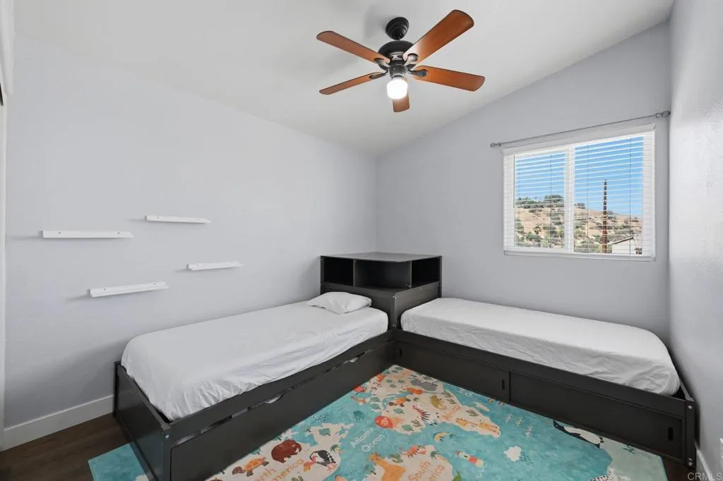 https://cdn.realtyfeed.com/cdn/127/306762709/63b7cbb4f8ae92574c5e9d5d52d513cd.webp