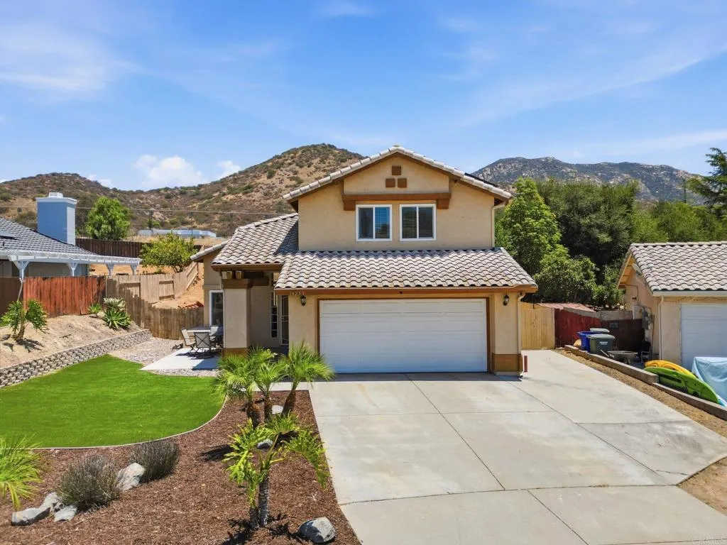 https://cdn.realtyfeed.com/cdn/127/306762709/6d406011777895685448b3042e8dec48.webp