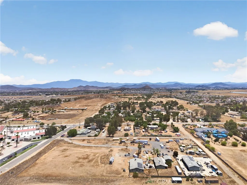 31507 Walsh, Menifee, CA 92584 - Photo 4 of 12, Menifee, CA