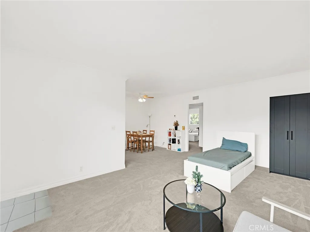 525 S Shelton, Burbank, CA 91506 - Photo 5 of 24, Burbank, CA