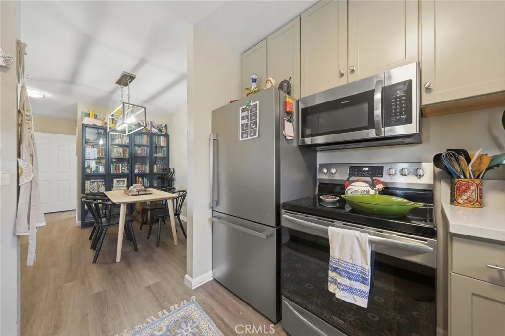 https://cdn.realtyfeed.com/cdn/127/306762727/541b193a2c3d540230ae353f6e8f3daa.webp