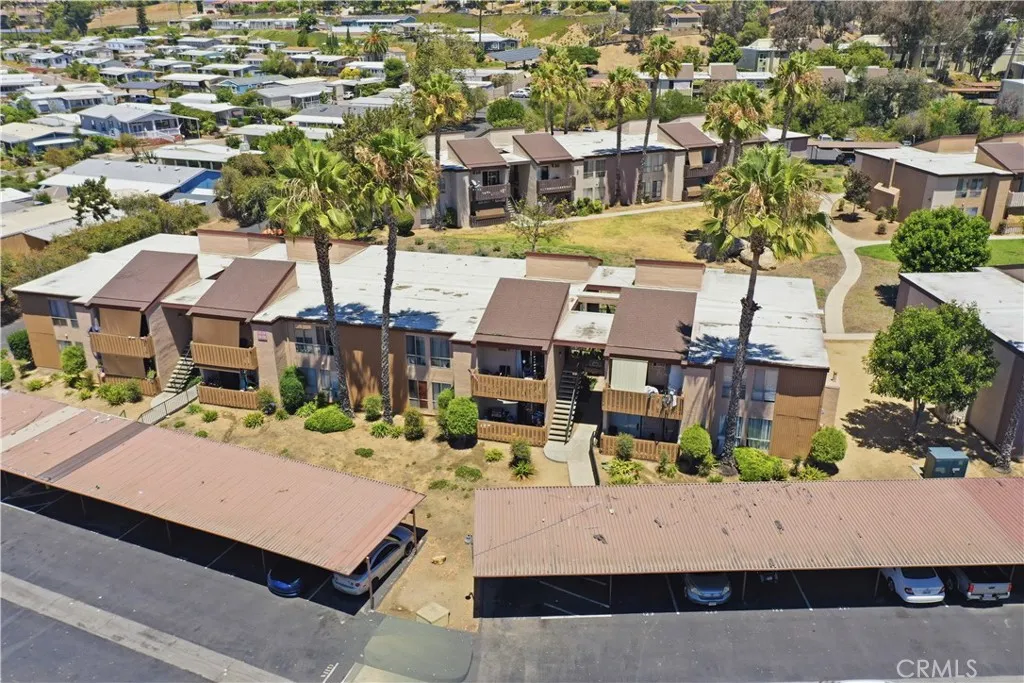 https://cdn.realtyfeed.com/cdn/127/306762727/bc44d17cb936cdd796daa2f0089e3e2a.webp